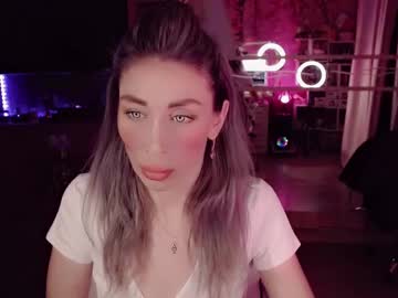Nicole_G0ld_ Chaturbate stream image from February 06, 2026