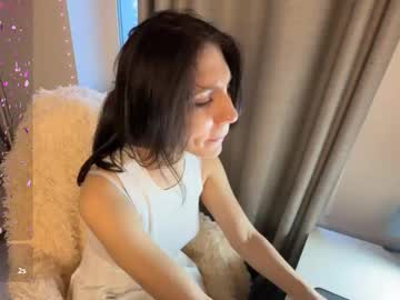 Lunawho Chaturbate stream image from February 07, 2026