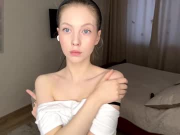 Constanceglascov Chaturbate stream image from February 07, 2026