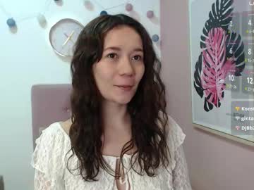 Lanna_Mills Chaturbate stream image from February 07, 2026