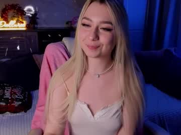 Owlluree Chaturbate stream image from February 07, 2026