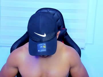 Tom_Kingfit Chaturbate stream image from February 08, 2026