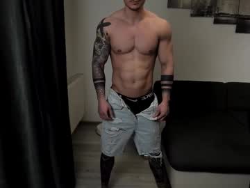 Richarddarell Chaturbate stream image from February 08, 2026