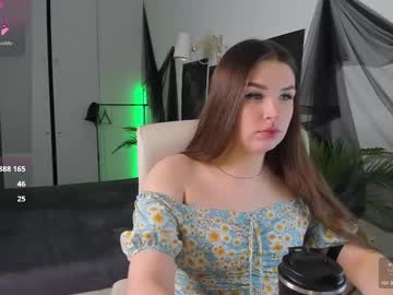 Lunavixem Chaturbate stream image from February 08, 2026