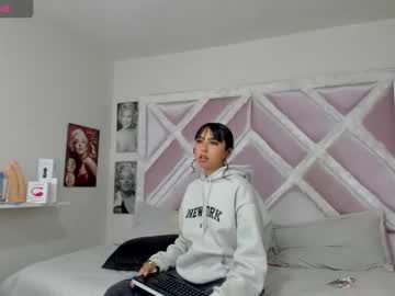 Luxx_11 Chaturbate stream image from February 08, 2026