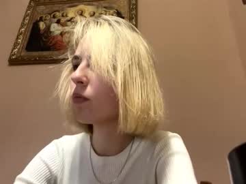 Maryannaplateros Chaturbate stream image from February 08, 2026