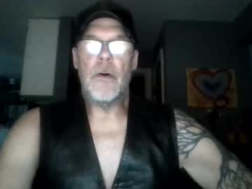 Lookin4leather Chaturbate stream image from February 08, 2026