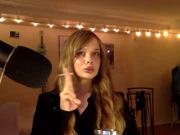 Icecreamamy Chaturbate stream image from February 09, 2026