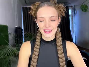 Joanniemcgrapth Chaturbate stream image from February 09, 2026