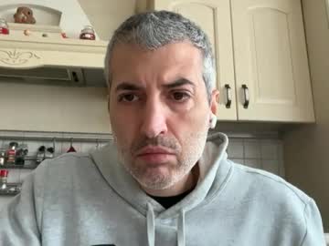 Manager82 Chaturbate stream image from February 09, 2026