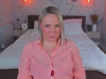 Layrarose Chaturbate stream image from February 09, 2026