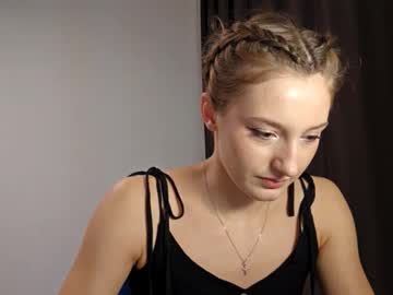 Kristandaty Chaturbate stream image from February 09, 2026