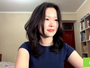 Petronilayoshimori Chaturbate stream image from February 09, 2026