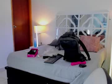 Mikaelastonne Chaturbate stream image from February 09, 2026