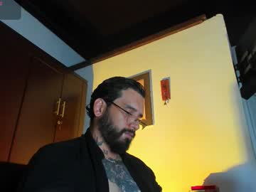 Camilomayer Chaturbate stream image from February 09, 2026