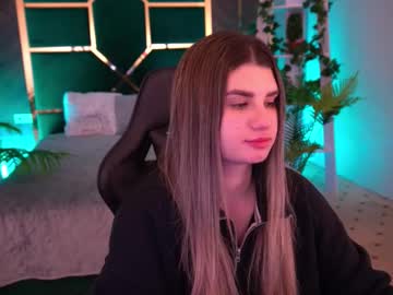Kimcuttie Chaturbate stream image from February 09, 2026