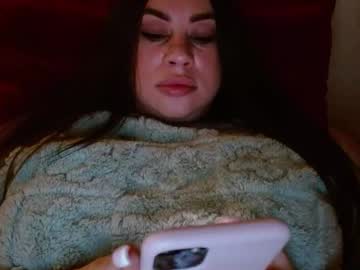 Goldengenesdoll Chaturbate stream image from February 09, 2026