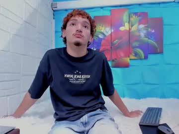 Jeantompson Chaturbate stream image from February 09, 2026