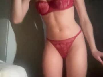 Lolaxx2000 Chaturbate stream image from February 09, 2026