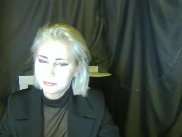 Pollialexa Chaturbate stream image from February 09, 2026