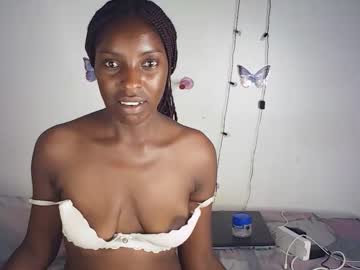 Sexyypie Chaturbate stream image from February 09, 2026