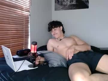 Talltatsandhandsome Chaturbate stream image from February 09, 2026