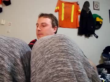 Hugeselffacial Chaturbate stream image from February 10, 2026
