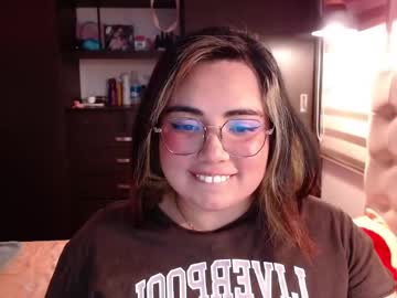 Yini_Angel07 Chaturbate stream image from February 10, 2026