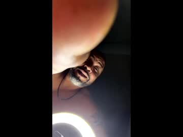 Bigtittinamilf Chaturbate stream image from February 10, 2026