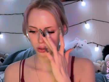 Stillsweety Chaturbate stream image from February 10, 2026