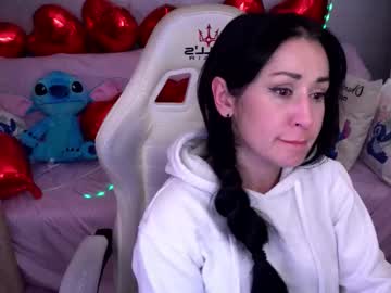 Carolinaafoxyyy Chaturbate stream image from February 10, 2026