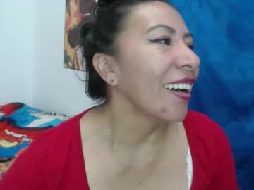 Megara_Love Chaturbate stream image from February 10, 2026