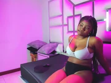 Dulcanela Chaturbate stream image from February 10, 2026
