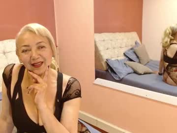 Amelielux Chaturbate stream image from February 11, 2026