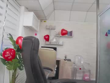 Yaraxcox Chaturbate stream image from February 11, 2026