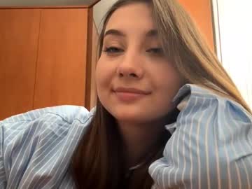 Blossomroady Chaturbate stream image from February 11, 2026
