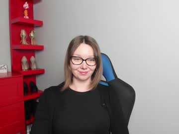 Beautyzoexx Chaturbate stream image from February 11, 2026