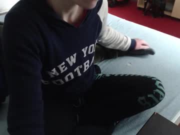 Hornycouple21x Chaturbate stream image from February 11, 2026