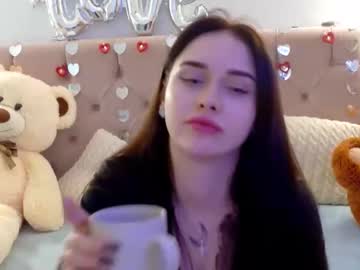Lilliana_Moon Chaturbate stream image from February 11, 2026