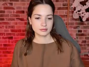 Kiravair Chaturbate stream image from February 11, 2026