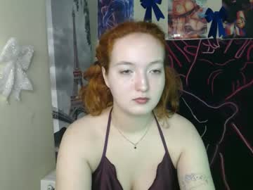 Mistyrosee stream image from February 11, 2026