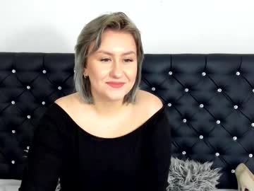 Oliviahotbody Chaturbate stream image from February 11, 2026
