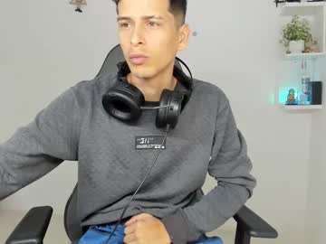 Latinoalpha73 Chaturbate stream image from February 11, 2026