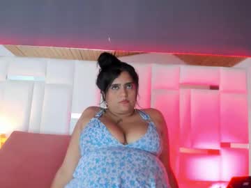 Soollunaa Chaturbate stream image from February 11, 2026