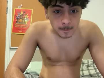 Huss1enh Chaturbate stream image from February 11, 2026