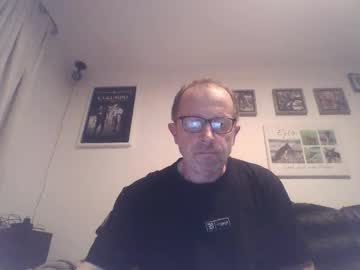 Zippi55 Chaturbate stream image from February 11, 2026