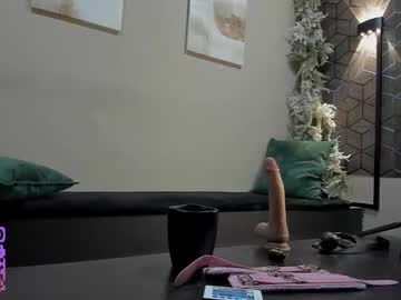 Imnysha Chaturbate stream image from February 11, 2026
