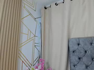 Julescornett Chaturbate stream image from February 11, 2026