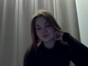 Loviesimone Chaturbate stream image from February 11, 2026