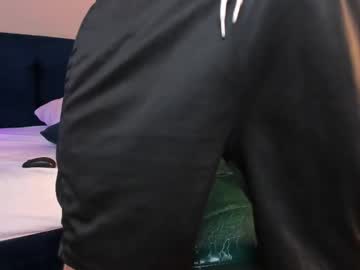 Leon_Thomas_ Chaturbate stream image from February 11, 2026